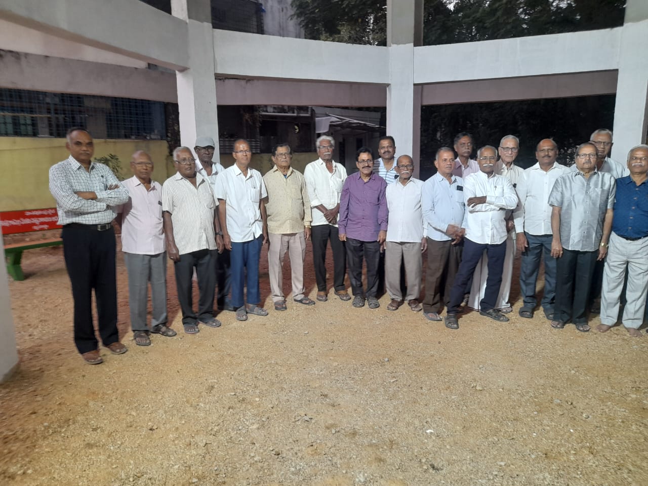 Group photo 2025-01-01 at 6.06.42 PM